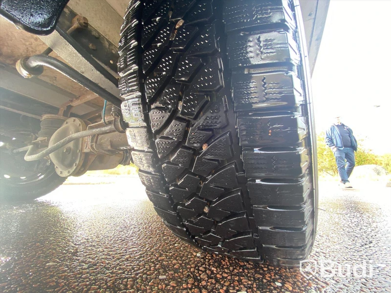 Lastbil Iveco Daily 35S18A8