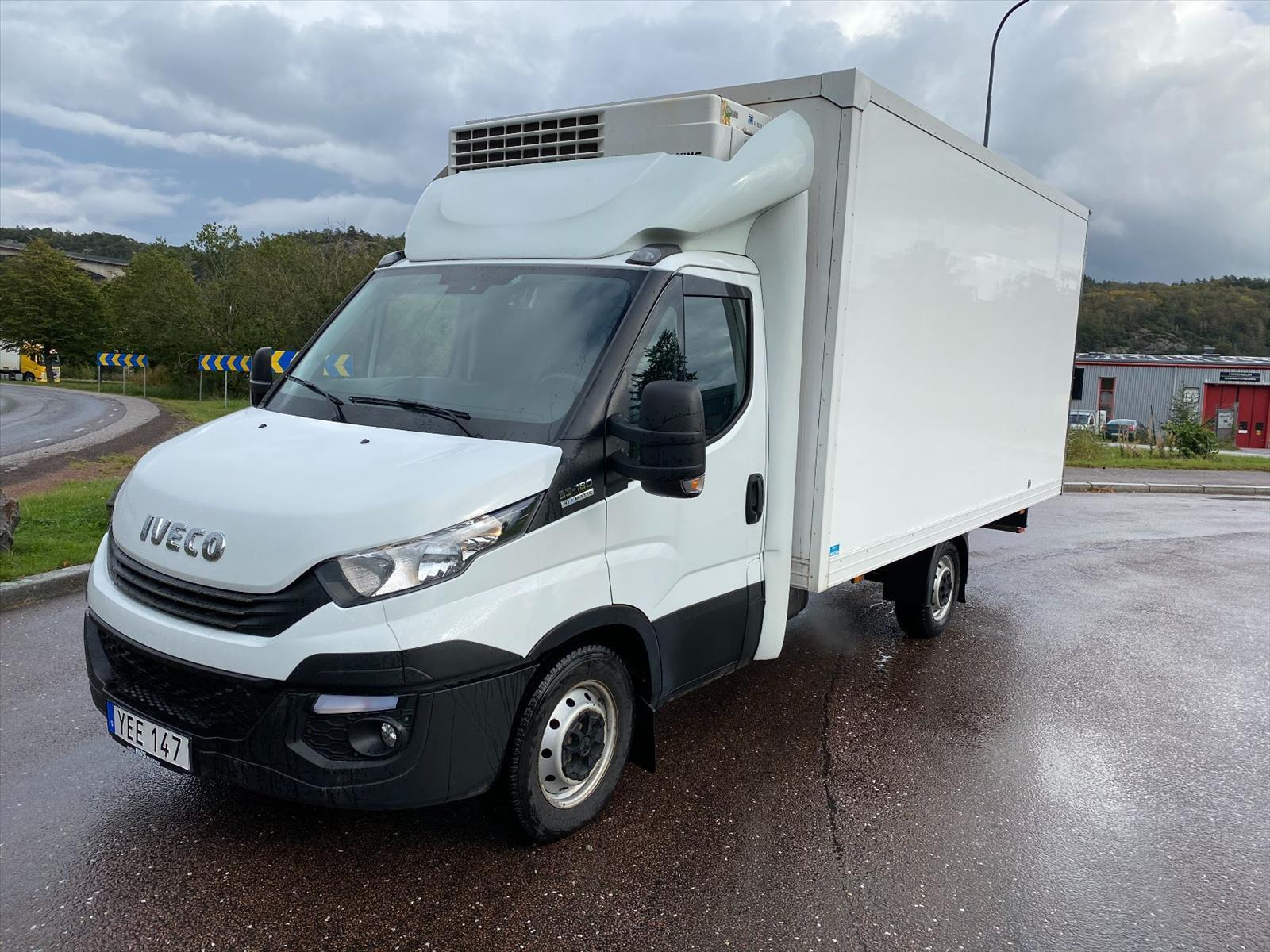 Lastbil Iveco Daily 35S18A8