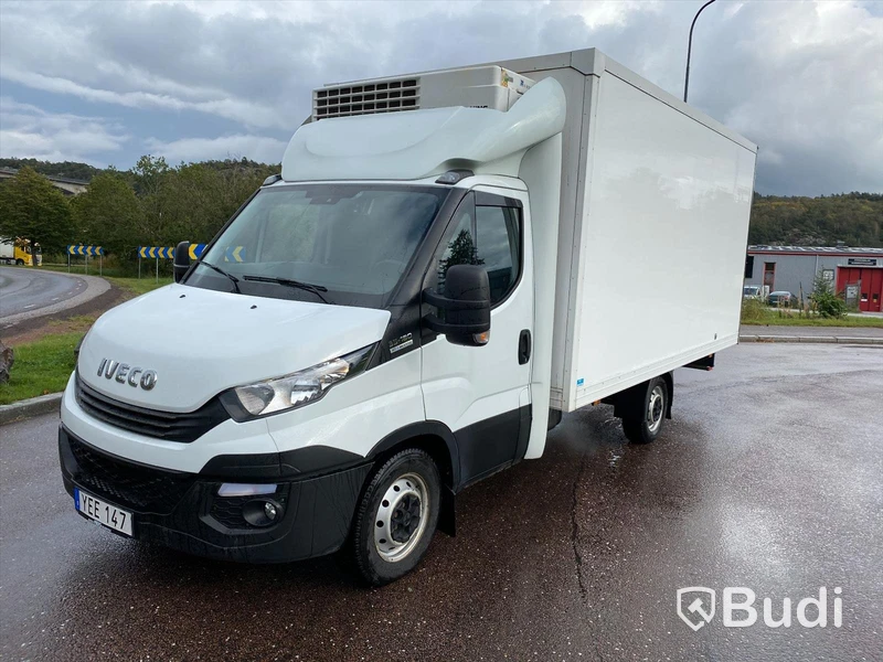 Lastbil Iveco Daily 35S18A8