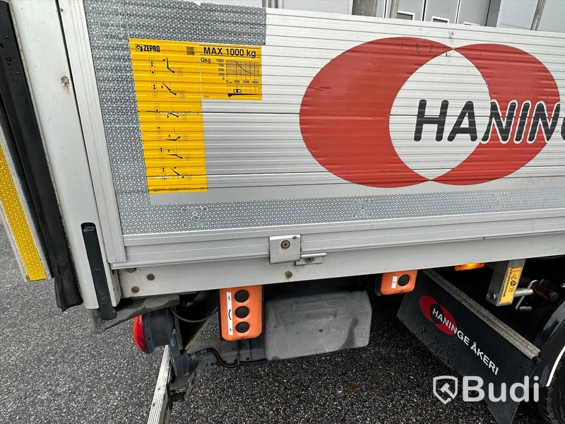 Kranbil DAF FA LF180H 4x2 med Palfingerkran PK 7.501
