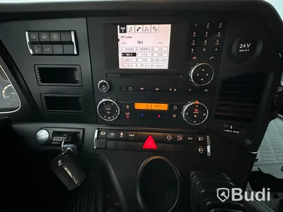 Dragbil Mercedes-Benz Actros 1845 | 2014 | Euro6
