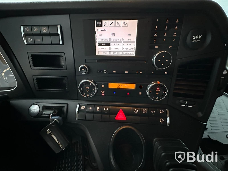 Dragbil Mercedes-Benz Actros 1845 | 2014 | Euro6