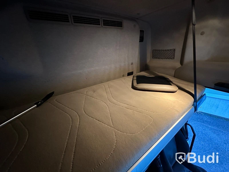 Dragbil Mercedes-Benz Actros 1845 | 2014 | Euro6