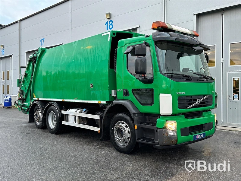 Baklastare Volvo FE 300 6x2 | 2013 | NTM