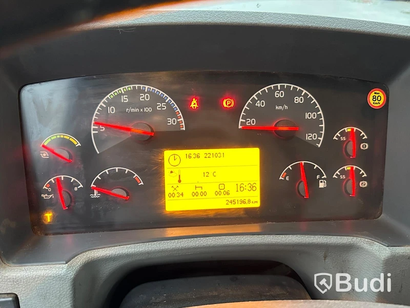 Baklastare Volvo FE 300 6x2 | 2013 | NTM