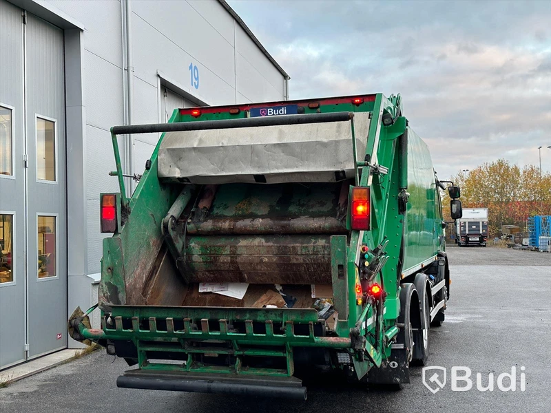 Baklastare Volvo FE 300 6x2 | 2013 | NTM