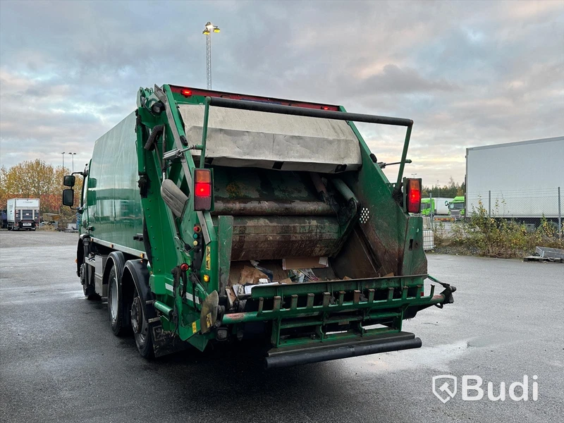Baklastare Volvo FE 300 6x2 | 2013 | NTM