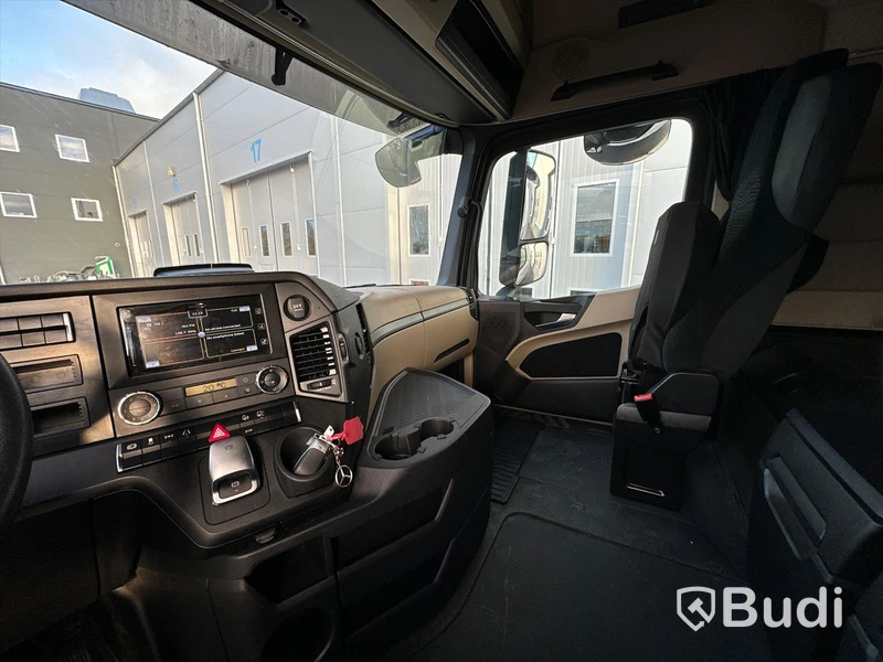 Dragbil Mercedes-Benz Actros 1851 | 2021 | Euro6