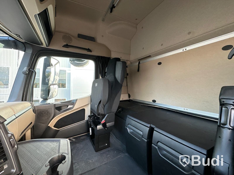 Dragbil Mercedes-Benz Actros 1851 | 2021 | Euro6