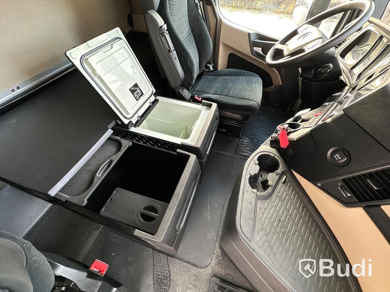 Dragbil Mercedes-Benz Actros 1851 | 2021 | Euro6