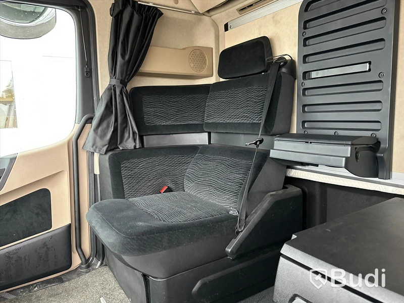 Dragbil Mercedes-Benz Actros 6X2 | 2753 | 2020 | Euro6