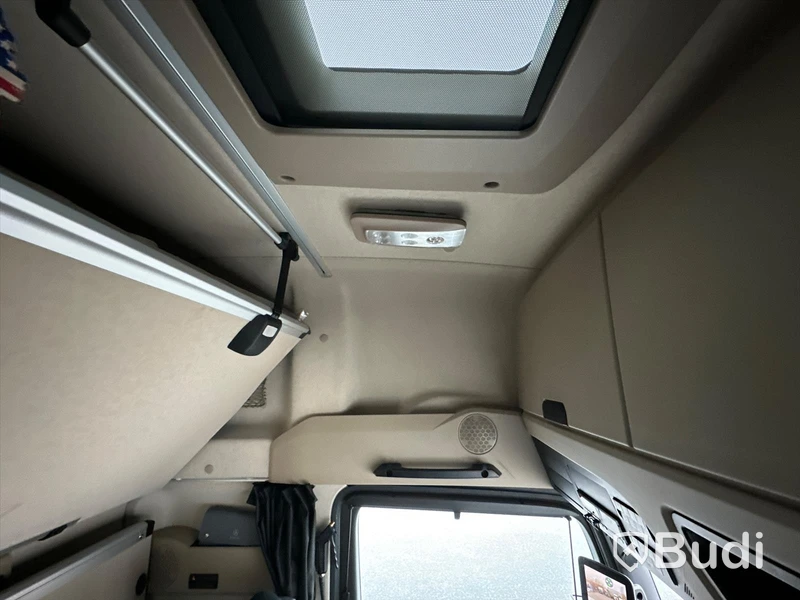 Dragbil Mercedes-Benz Actros 6X2 | 2753 | 2020 | Euro6