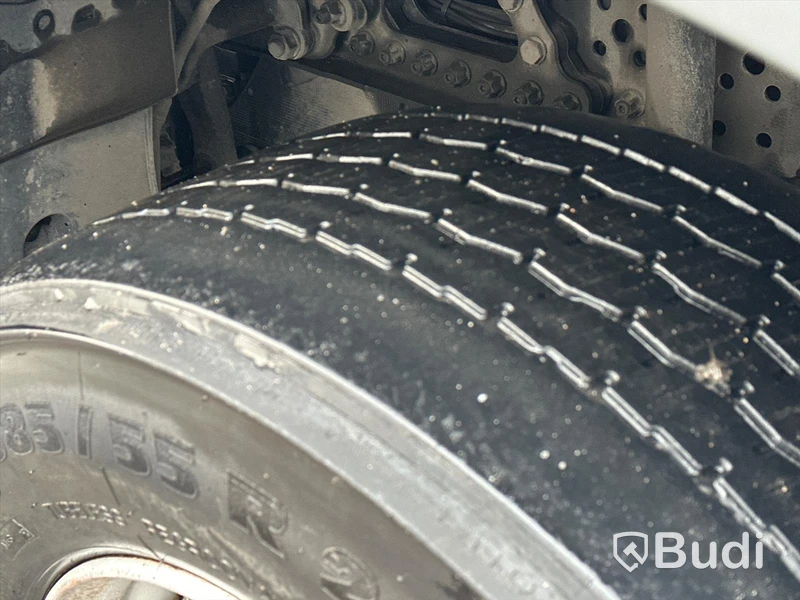 Dragbil Mercedes-Benz Actros 6X2 | 2753 | 2020 | Euro6