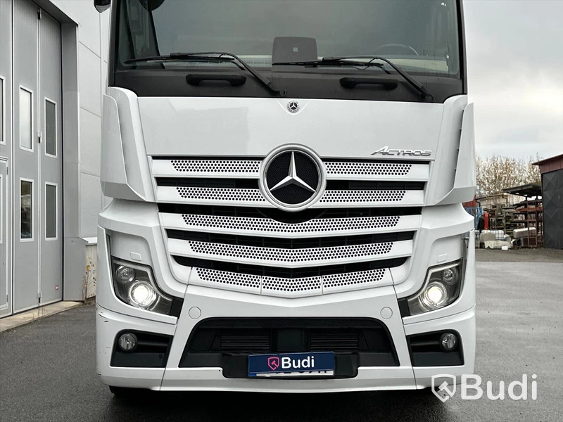 Dragbil Mercedes-Benz Actros 6X2 | 2753 | 2020 | Euro6