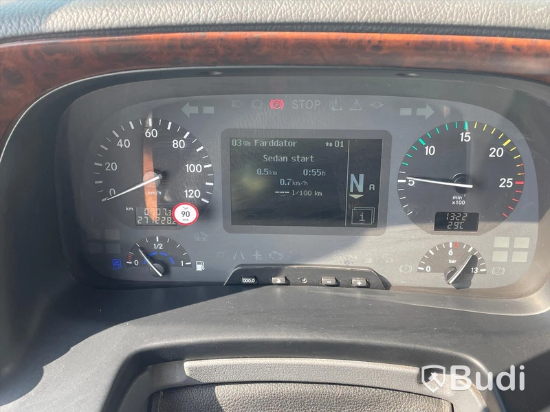 Lastbil Mercedes-Benz 2536 L Kranväxlare