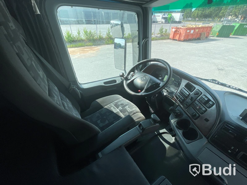 Lastbil Mercedes-Benz 2536 L Kranväxlare