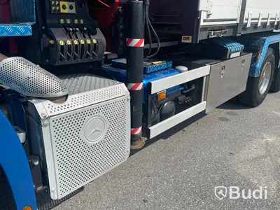 Lastbil Mercedes-Benz 2536 L Kranväxlare