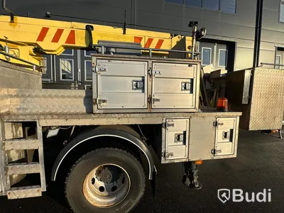 Lastbil Volvo FL 260 4X2 med vema 142T lift | 2013