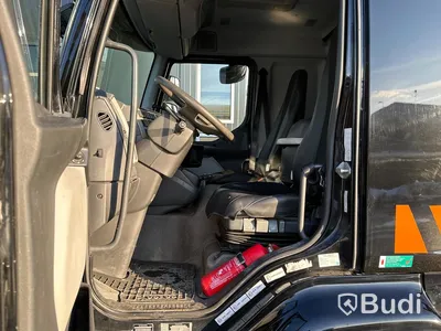 Lastbil Volvo FL 260 4X2 med vema 142T lift | 2013