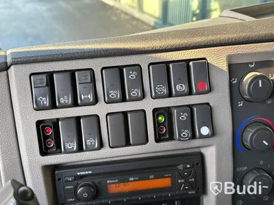 Lastbil Volvo FL 260 4X2 med vema 142T lift | 2013