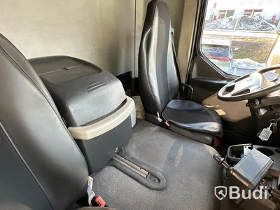 Lastbil Volvo FL 260 4X2 med vema 142T lift | 2013