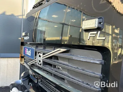 Lastbil Volvo FL 260 4X2 med vema 142T lift | 2013