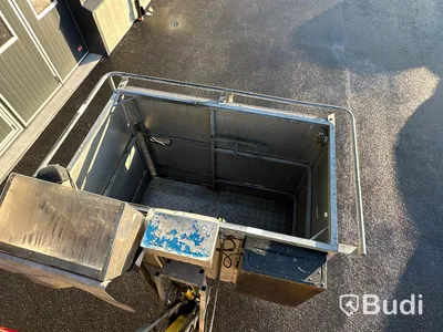 Lastbil Volvo FL 260 4X2 med vema 142T lift | 2013