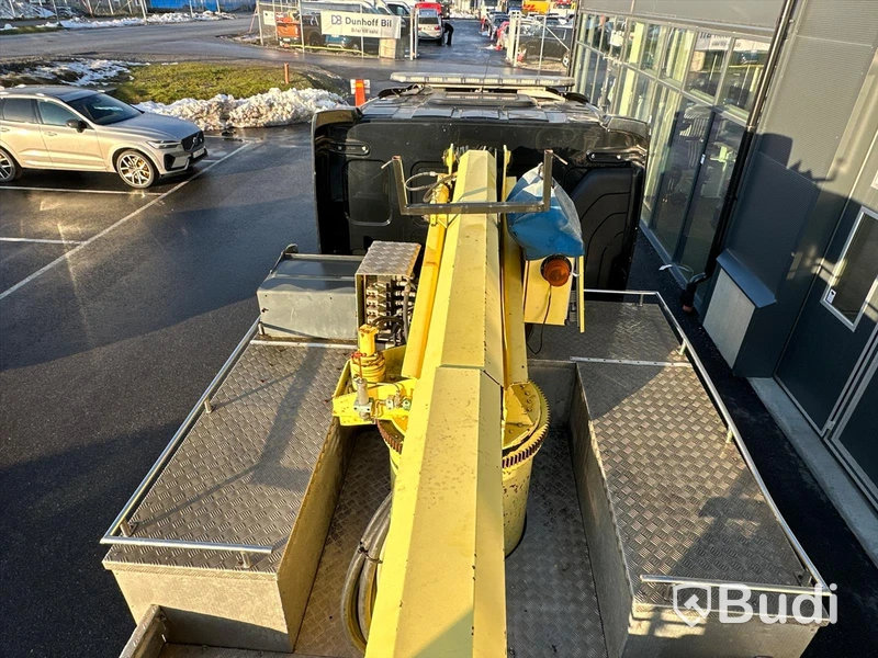 Lastbil Volvo FL 260 4X2 med vema 142T lift | 2013