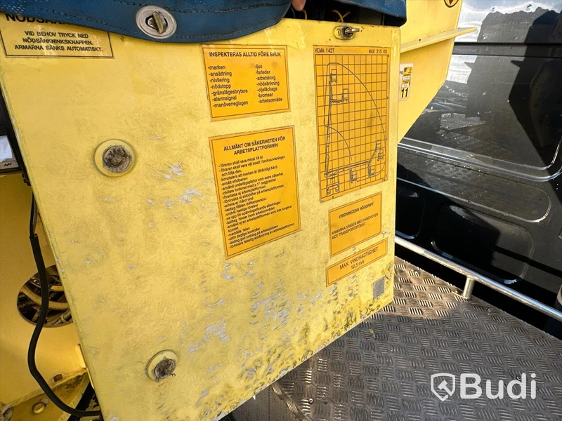 Lastbil Volvo FL 260 4X2 med vema 142T lift | 2013
