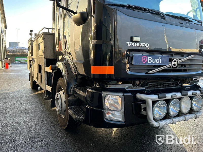 Lastbil Volvo FL 260 4X2 med vema 142T lift | 2013