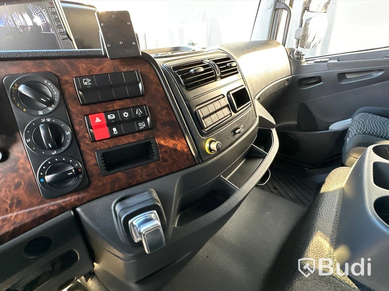 Lastbil Mercedes-Benz Atego 916 4x2 8.000 mil Brädgårdsbil | Fassikran