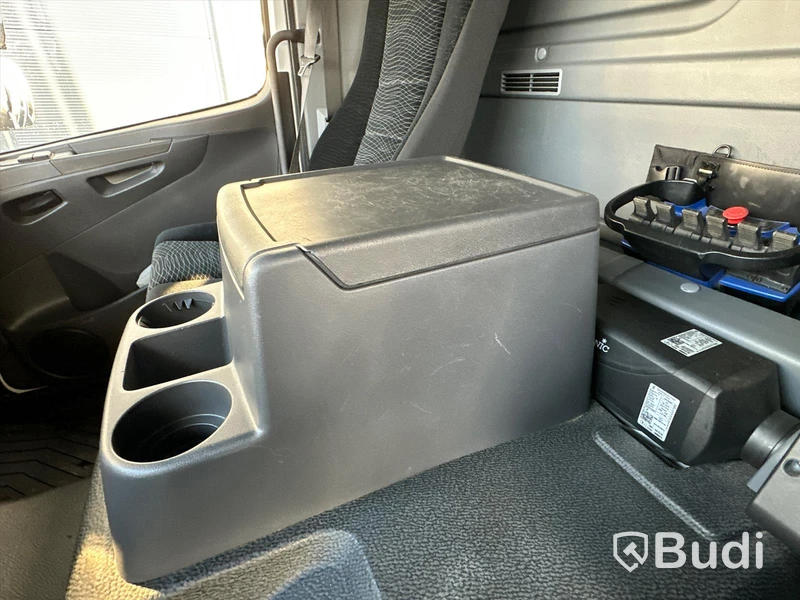 Lastbil Mercedes-Benz Atego 916 4x2 8.000 mil Brädgårdsbil | Fassikran
