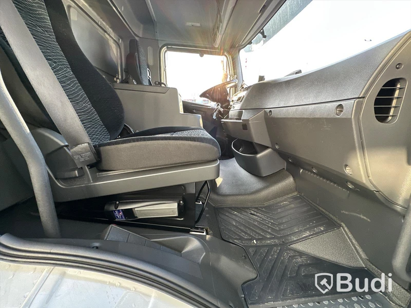 Lastbil Mercedes-Benz Atego 916 4x2 8.000 mil Brädgårdsbil | Fassikran