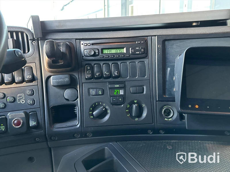 Brädgårdsbil Scania P280 LB6X2-4HHA | Palfinger PK2002