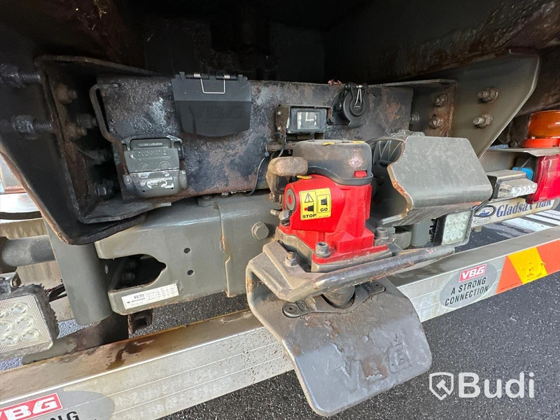 Brädgårdsbil Scania P280 LB6X2-4HHA | Palfinger PK2002