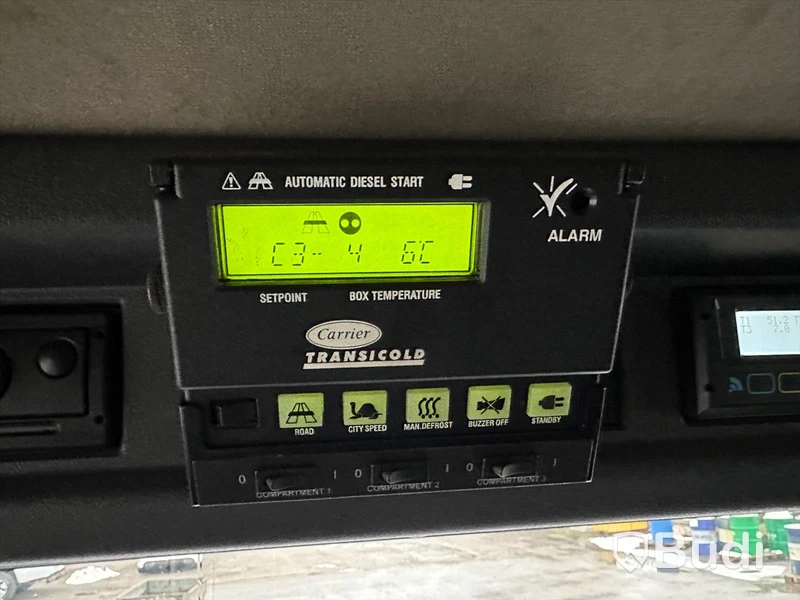 Lastbil Scania P410 6x2-4 HNB | 2016 | Kyl & Frysbil Carrier -