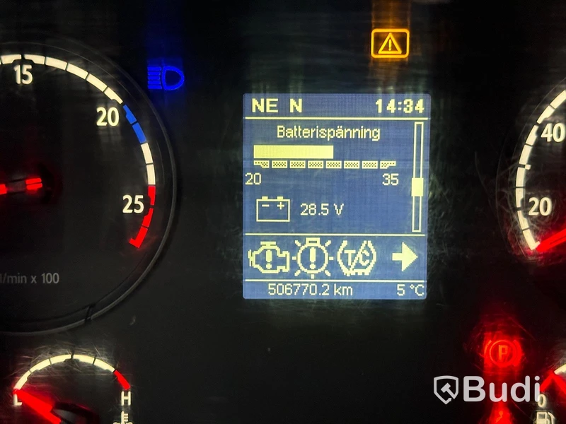 Lastbil Scania P410 6x2-4 HNB | 2016 | Kyl & Frysbil Carrier -