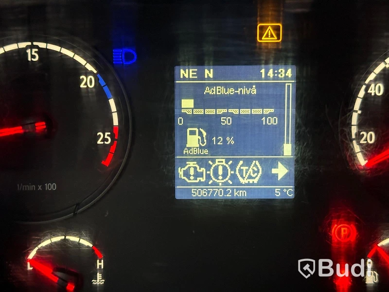 Lastbil Scania P410 6x2-4 HNB | 2016 | Kyl & Frysbil Carrier -