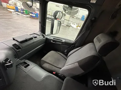 Lastbil Scania P410 6x2-4 HNB | 2016 | Kyl & Frysbil Carrier -