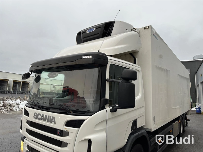 Lastbil Scania P410 6x2-4 HNB | 2016 | Kyl & Frysbil Carrier -