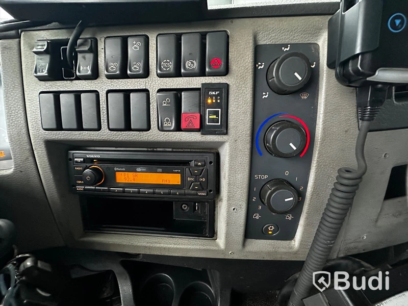 Baklastare Volvo FE 300 6x2 | 2013 | NTM