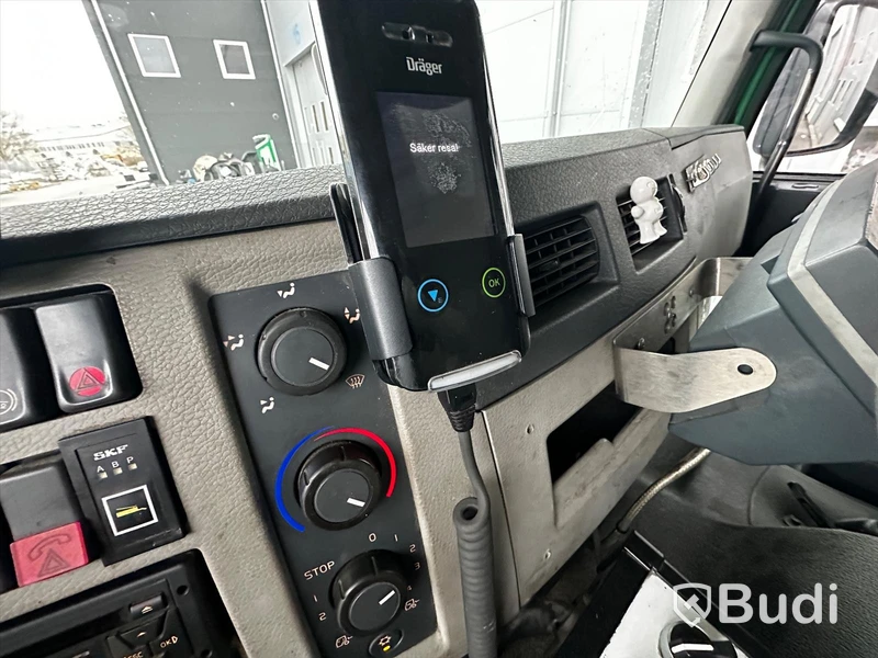 Baklastare Volvo FE 300 6x2 | 2013 | NTM