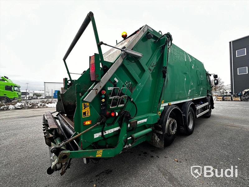 Baklastare Volvo FE 300 6x2 | 2013 | NTM