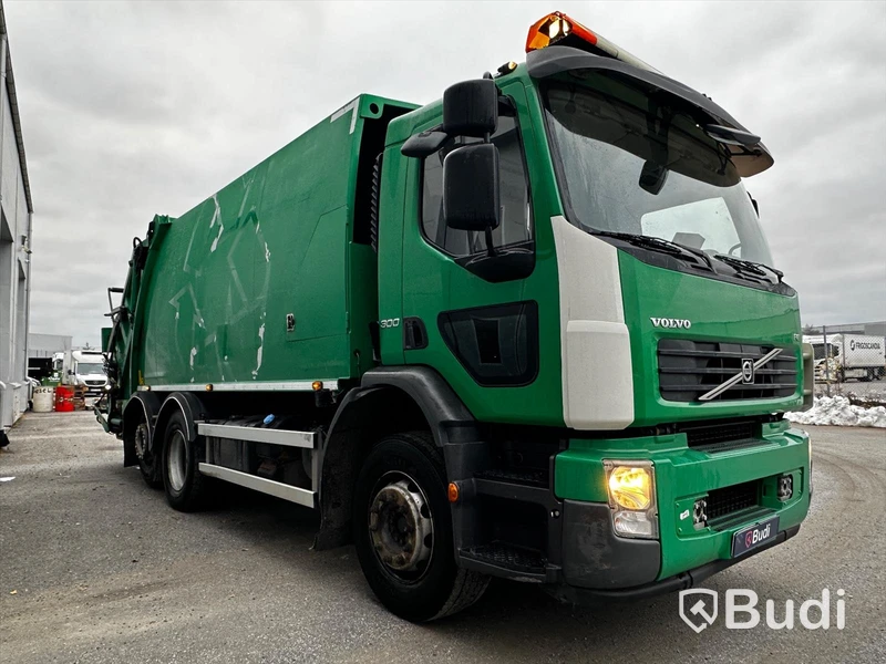 Baklastare Volvo FE 300 6x2 | 2013 | NTM