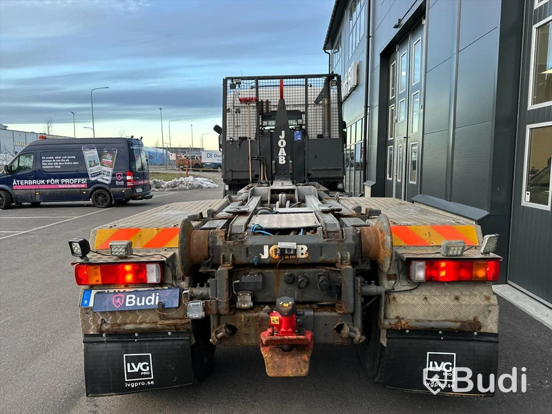 Lastväxlare Scania P124 420 6x2 JOAB växlare med analog färdskrivare | VBG-drag | Nybes