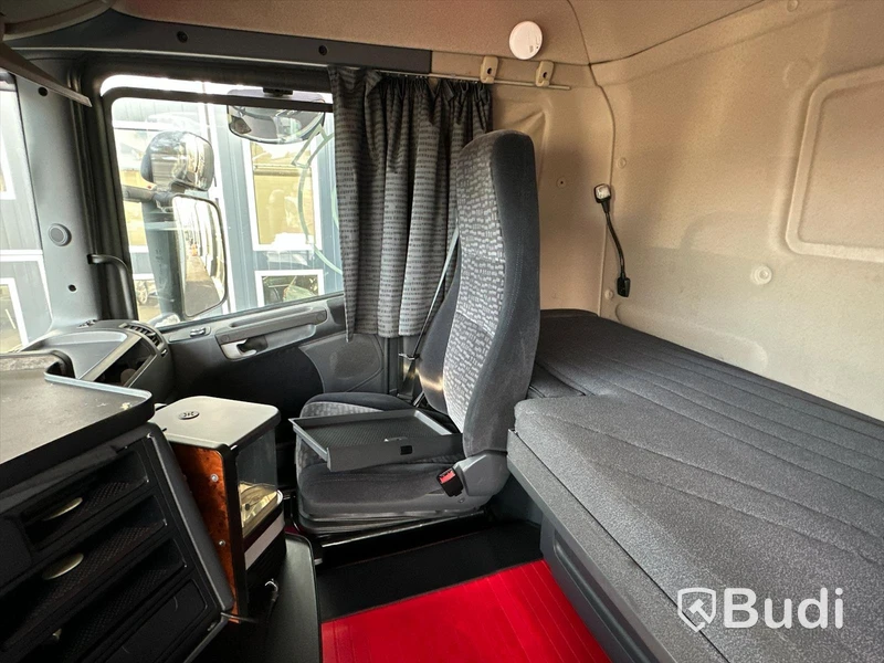 Lastbil Scania R500 6x2 | 2009 | SKAB skåp med öppningsbarsida x2 - export