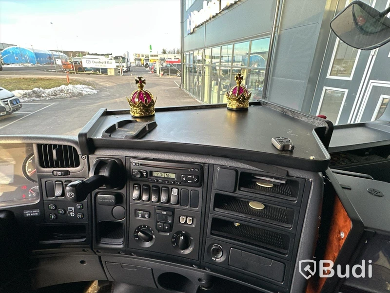 Lastbil Scania R500 6x2 | 2009 | SKAB skåp med öppningsbarsida x2 - export