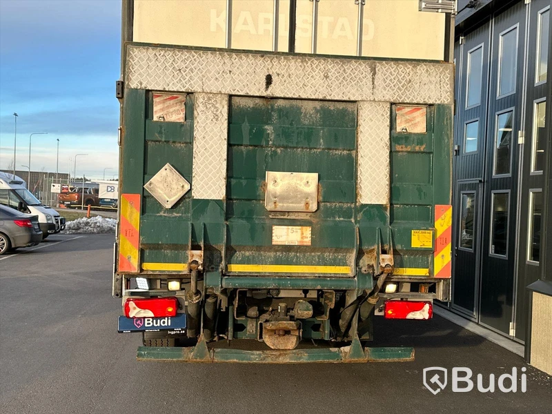 Lastbil Scania R500 6x2 | 2009 | SKAB skåp med öppningsbarsida x2 - export