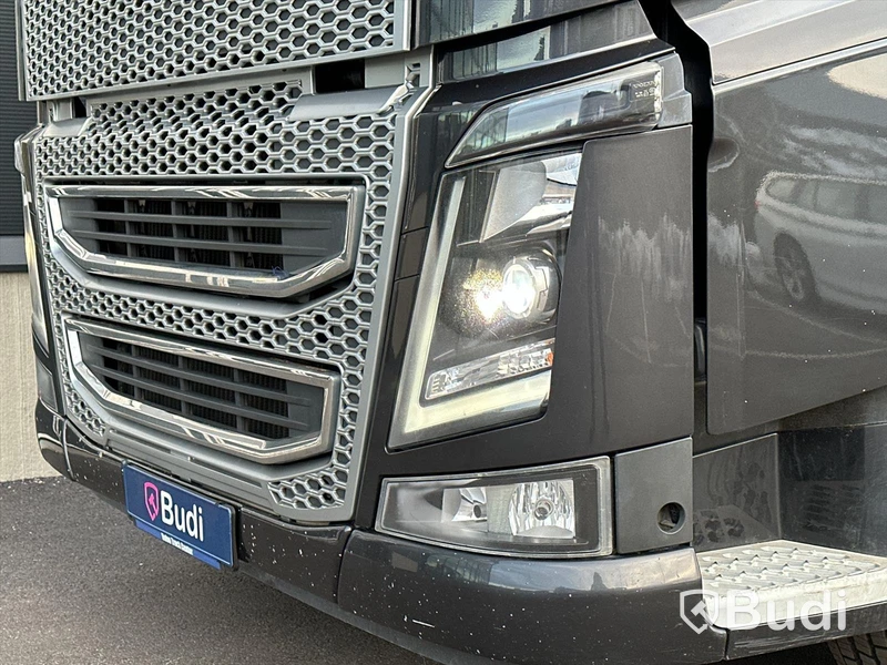 Tippbil Volvo Fh16 8x4 550 Dumper | Sörling Ilsbo | VBG