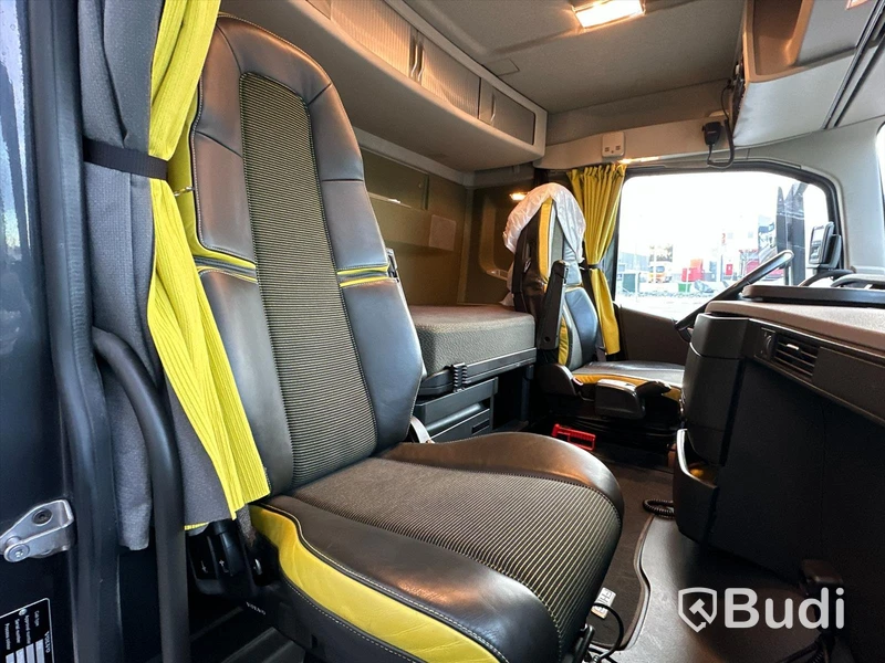 Tippbil Volvo Fh16 8x4 550 Dumper | Sörling Ilsbo | VBG
